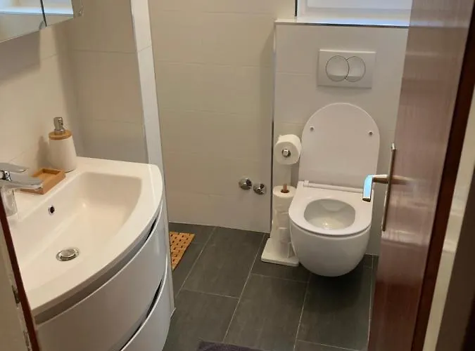 Holiday Nona Vikendica Drage