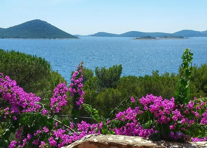 Holiday Nona Vikendica Drage